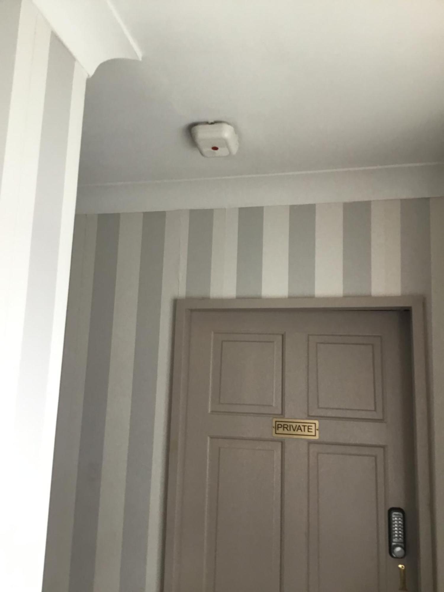 Lowri Cottage Hotel Shenstone Dış mekan fotoğraf